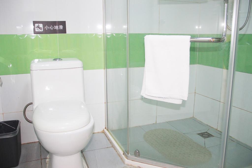 7Days Inn Wuzhou South Railway Station Cangwu Cameră foto